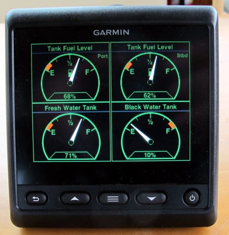 картинка Дисплей Garmin GMI 20 от магазина Fisherman Market